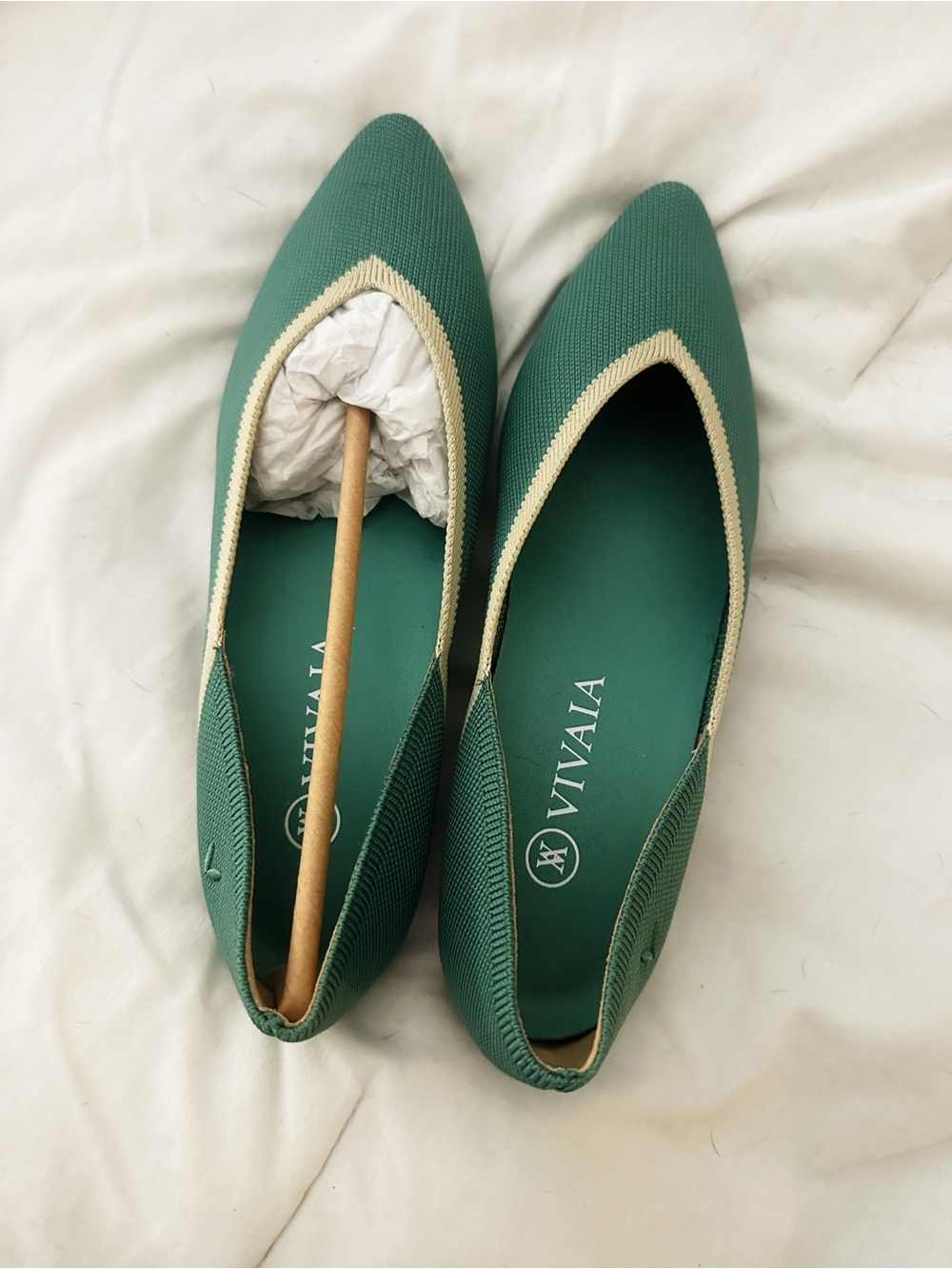 Brand new Vivaia ballet flats